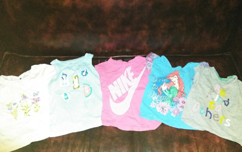 Lot of girls 3t tops